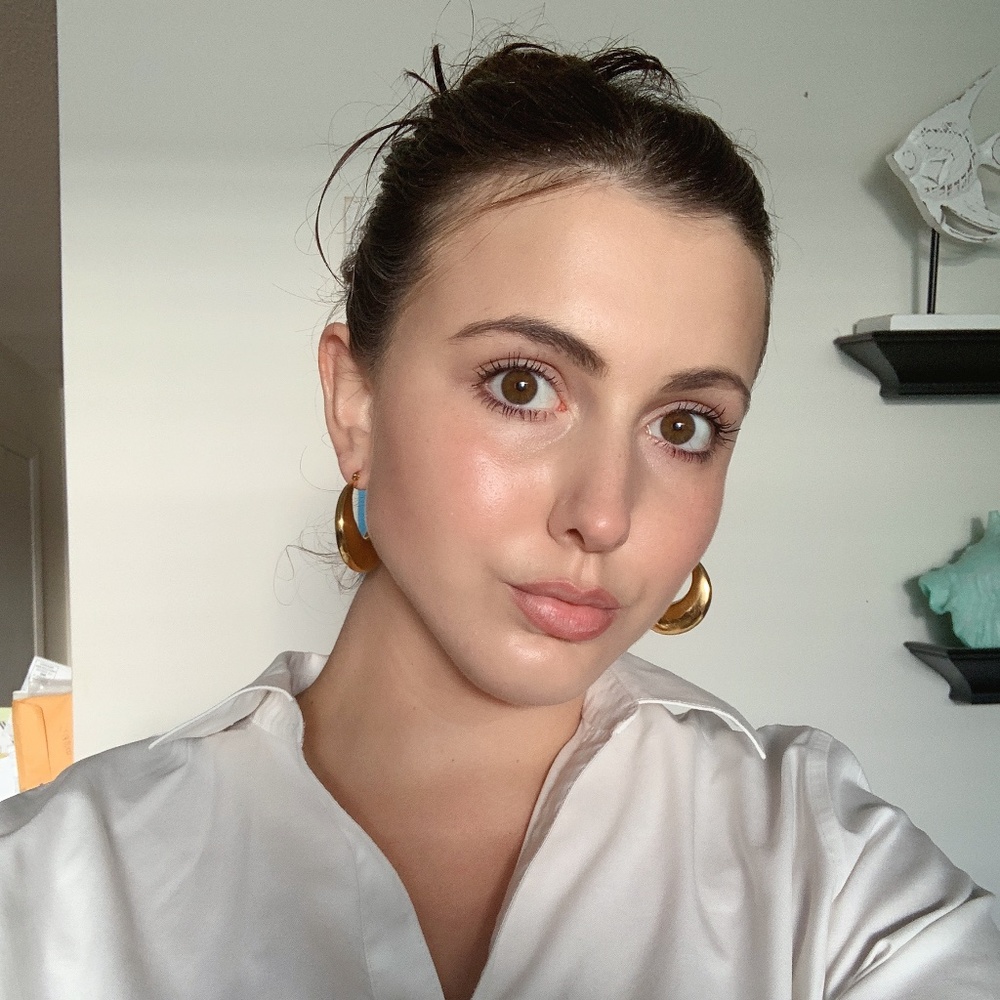 Meet your Posher, Kelly